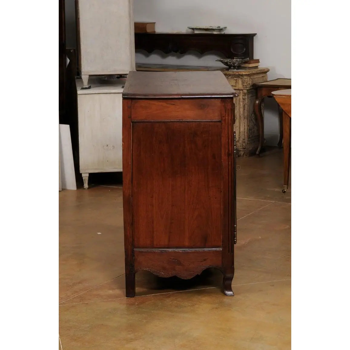 Credenza
