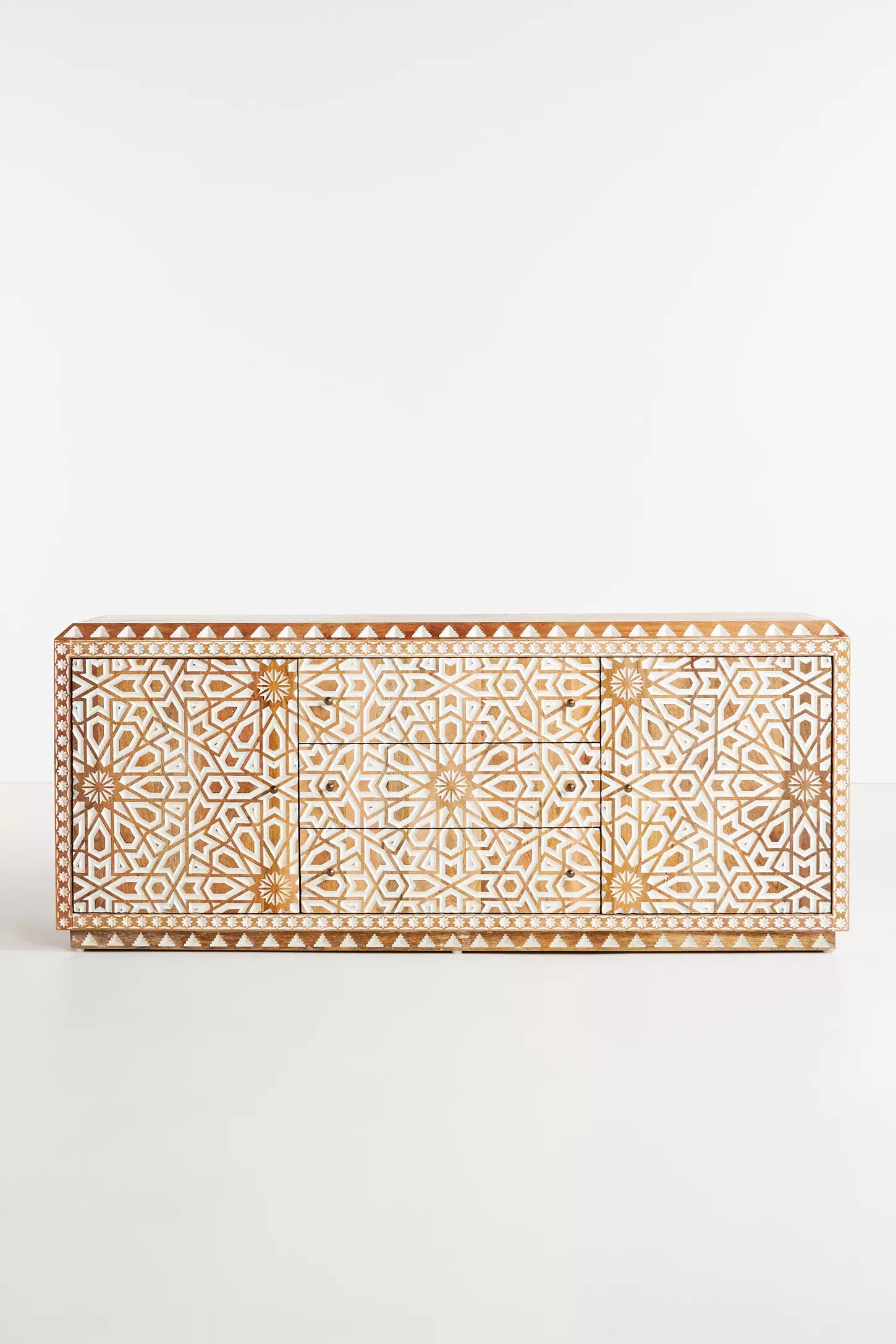 Sideboard