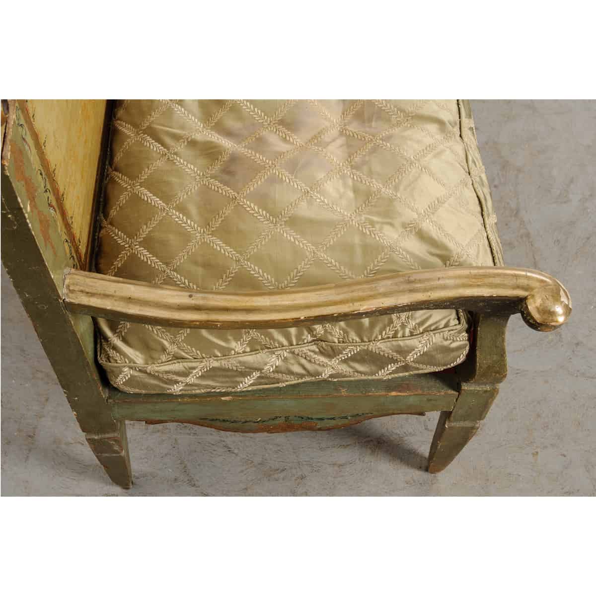 Royal Settee