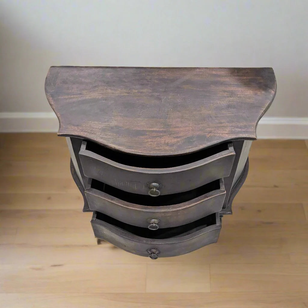 Accent table