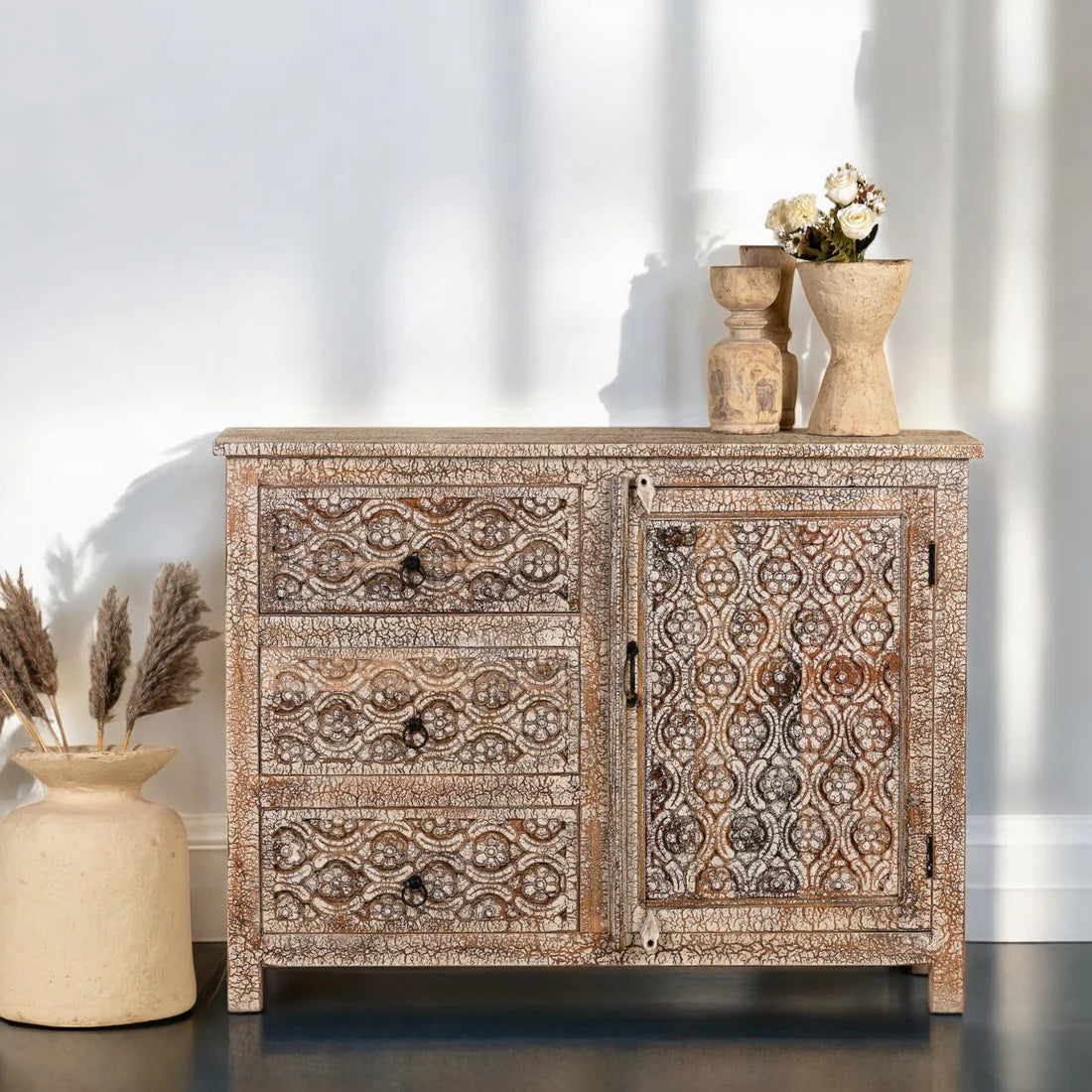 Sideboard