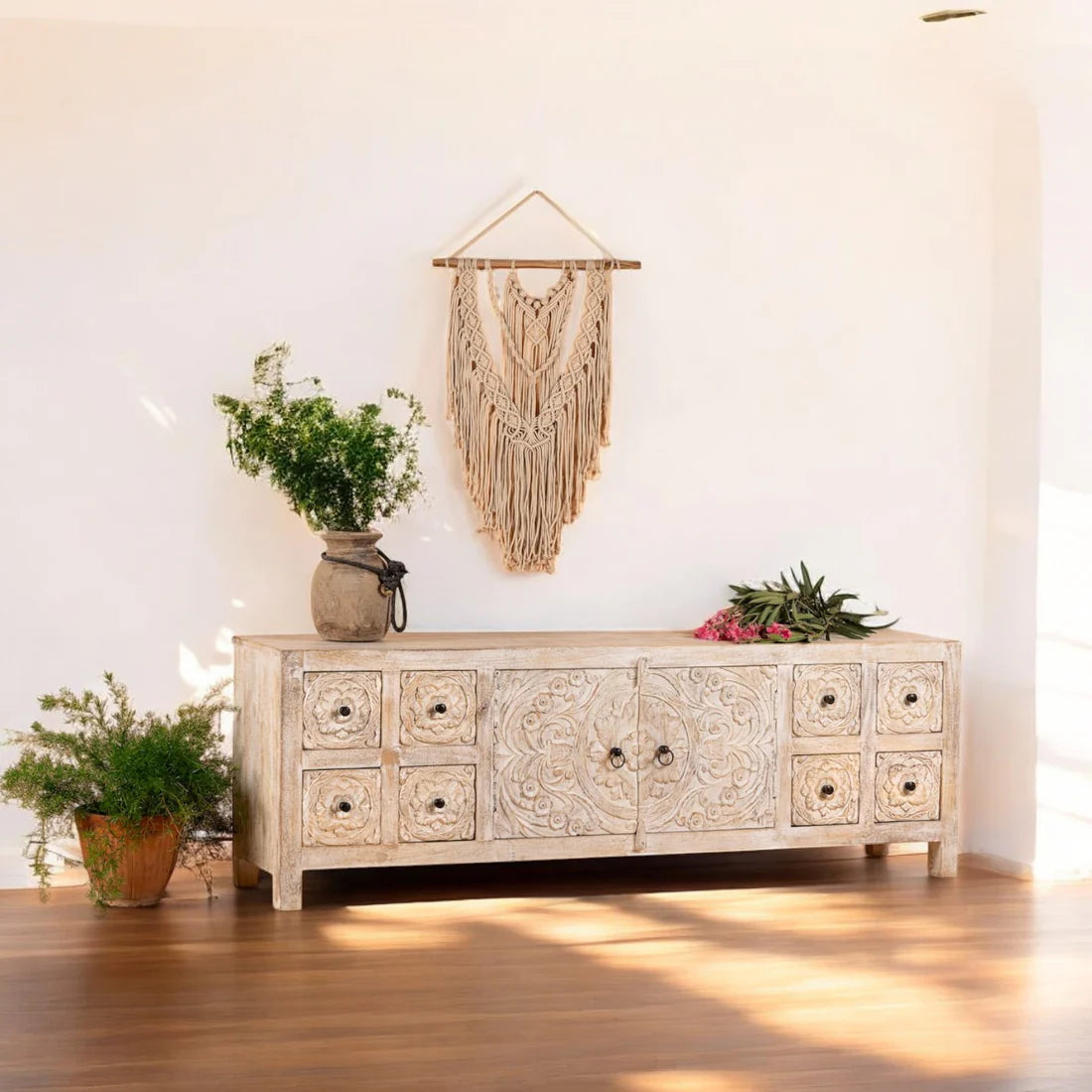 Sideboard