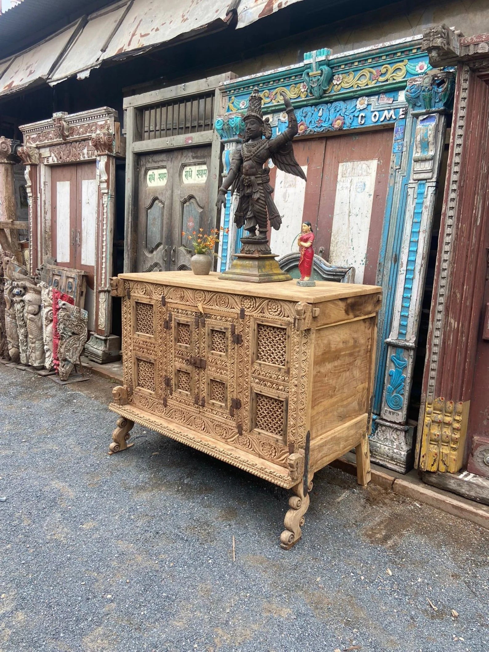 Dowry Chest