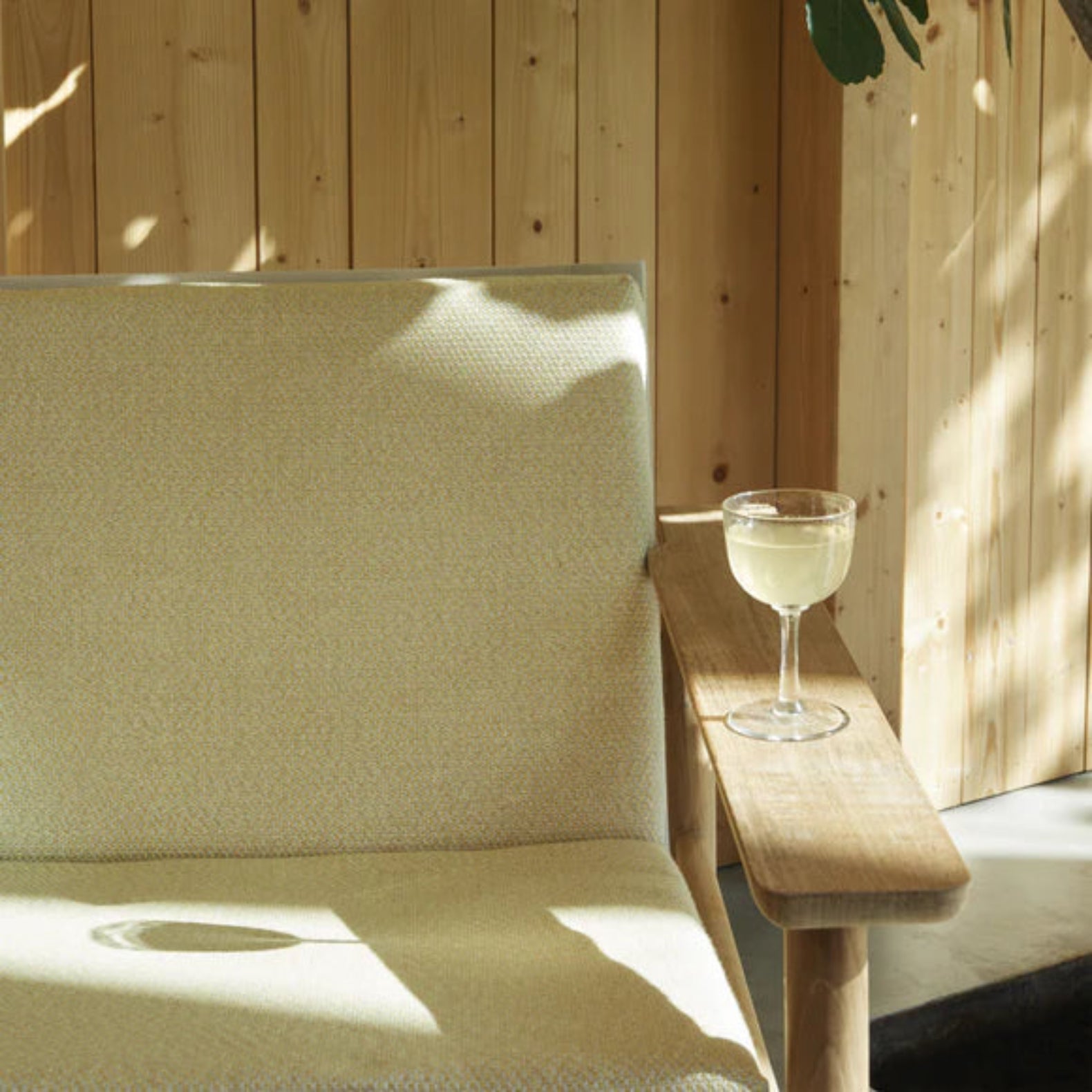 Outdoor Lounge Chair