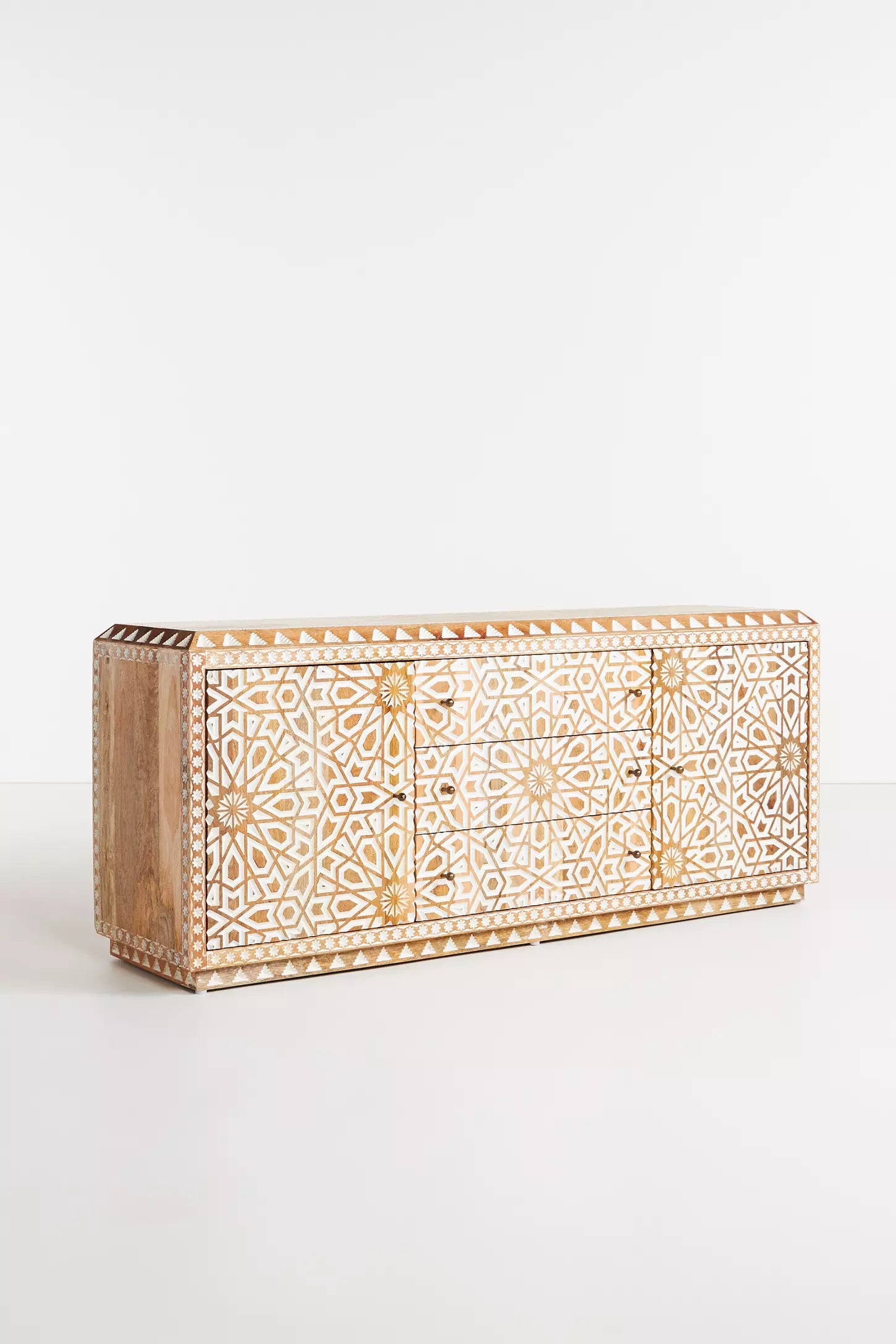 Credenza