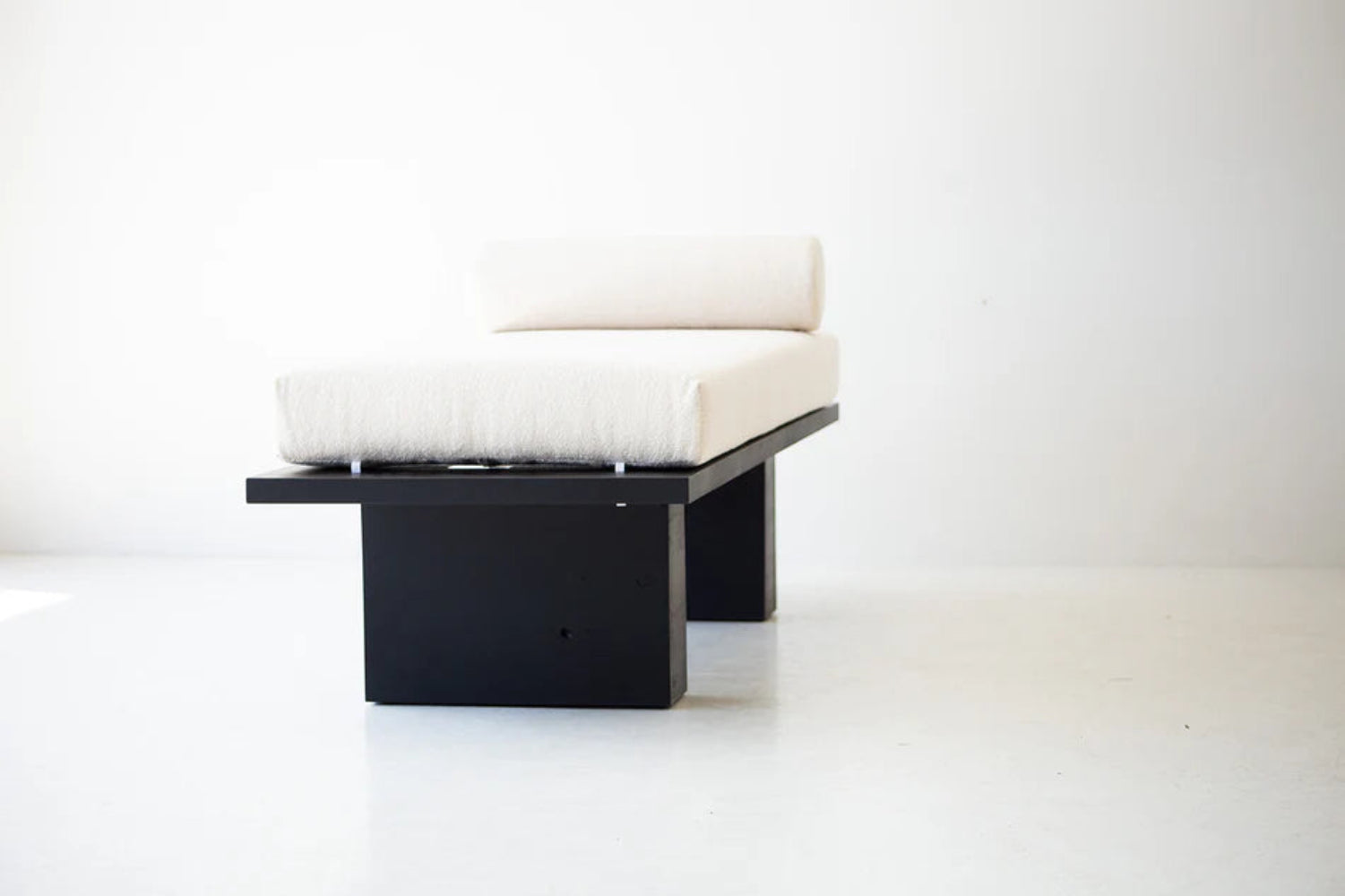 Daybed without Arms 