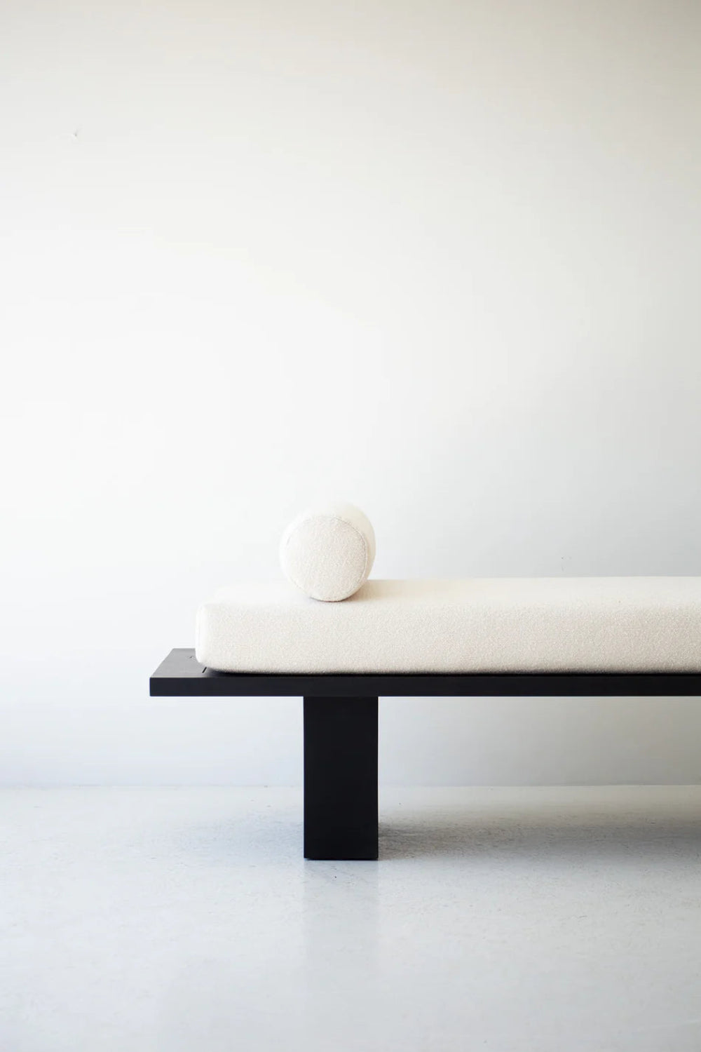 Handmade Wooden Black Color Daybed without Arms 